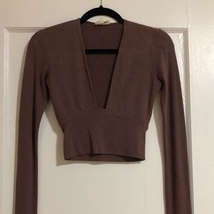 Aritzia Wilfred Free Plunge Top